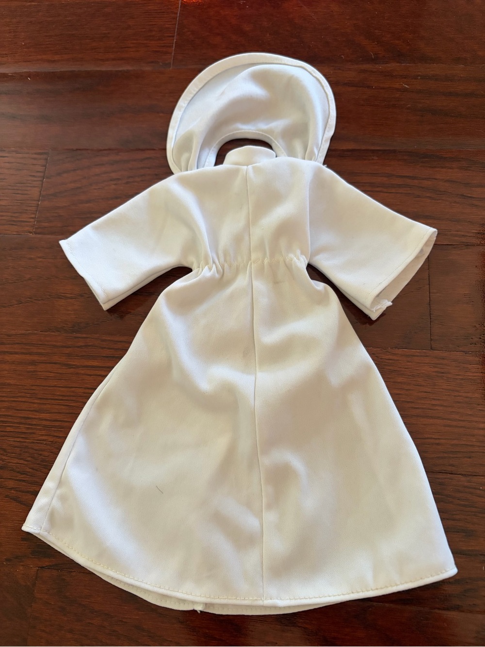 1978 Kenner Star Wars Princess Leia White Dress and Hood